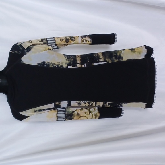 Cocomenthe. French Designer. Metal thread Lace Trimmed  Dress.  Size 2, lined - Picture 8 of 11